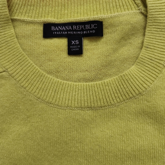 Banana Republic Italian Merino Blend SWEATERS Pink and Yellow - Picture 4 of 10